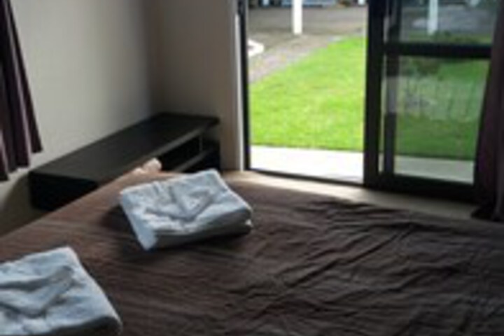 Room 16 of 26