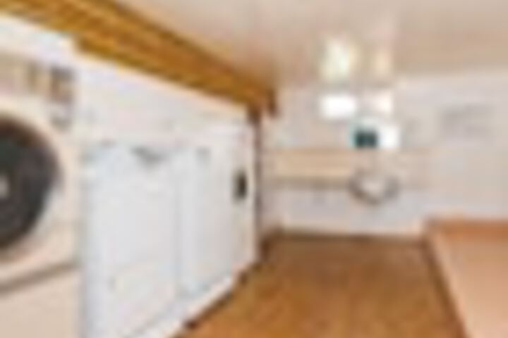 Room 44 of 60