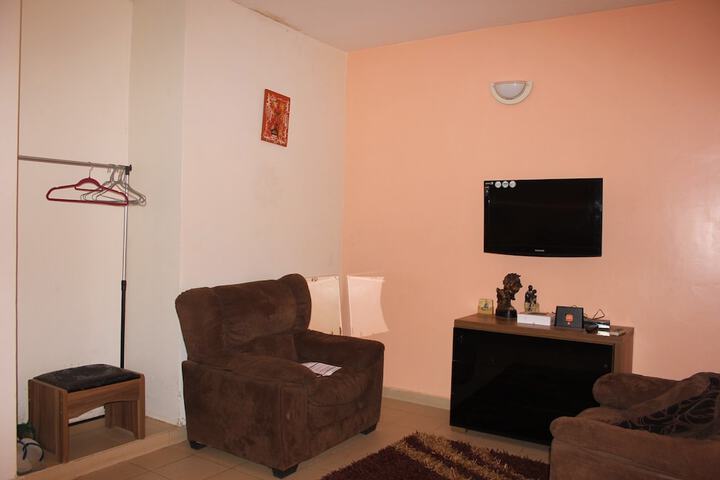 Room 13 of 22