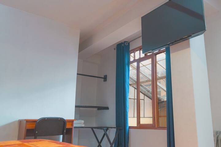Room 82 of 86