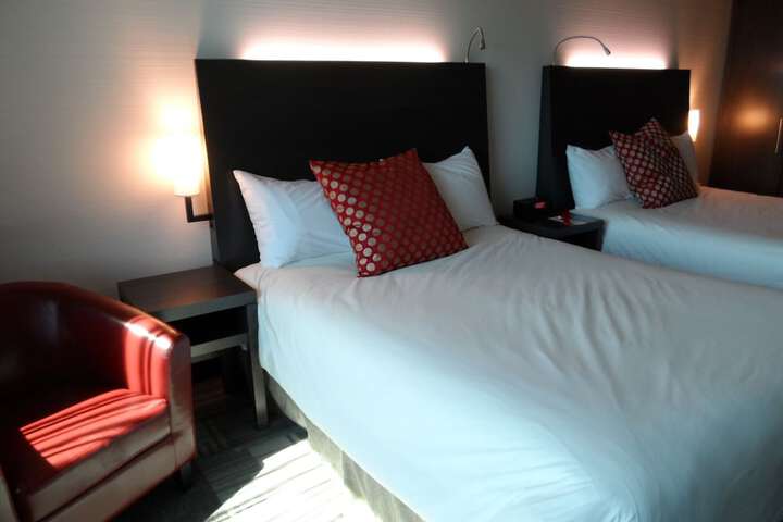 Room 21 of 94