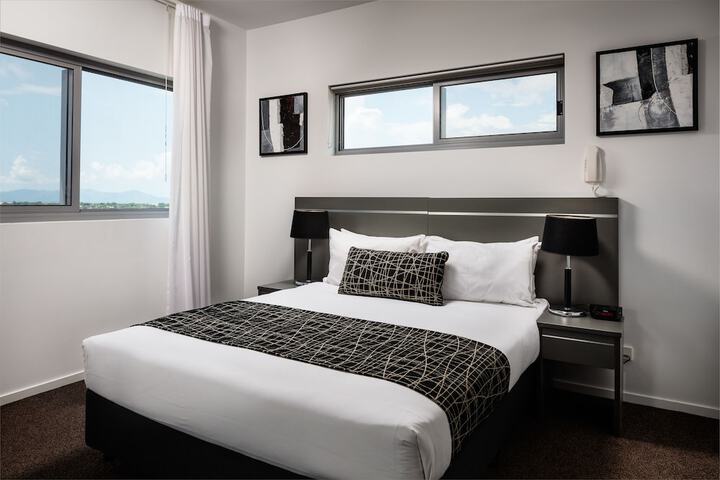 Room 10 of 52
