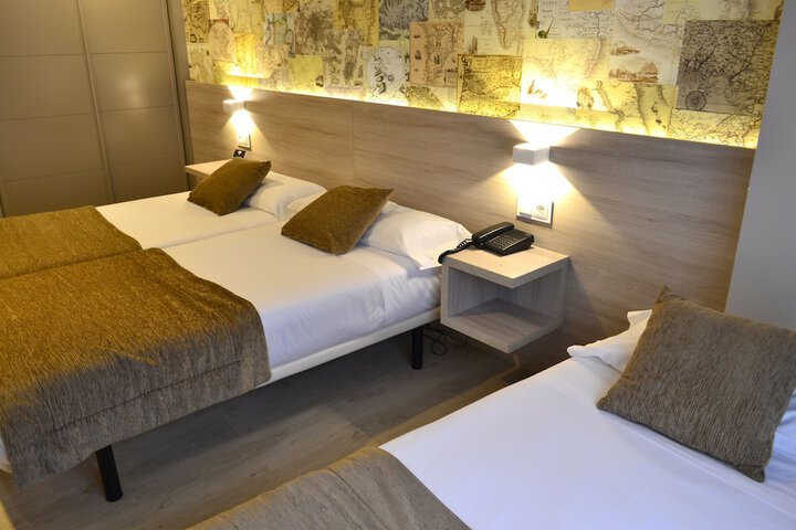 Room 17 of 47