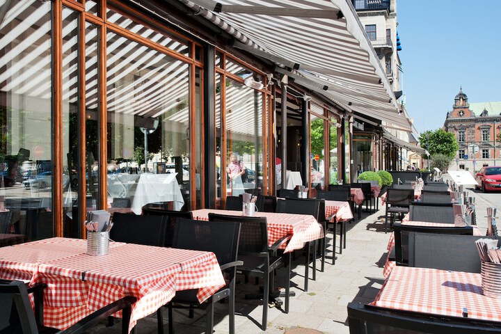 Terrace/Patio 58 of 60