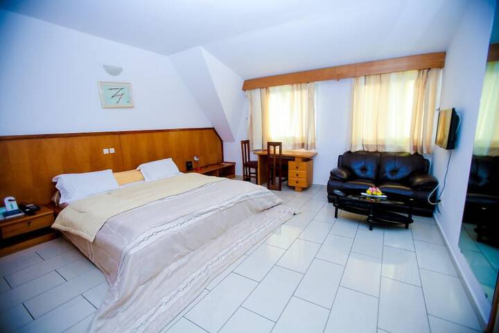 Room 20 of 51