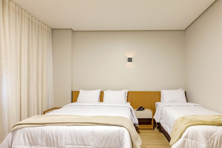 Room 13 of 62