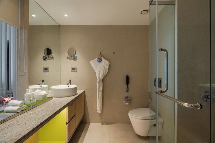 Clean Restrooms