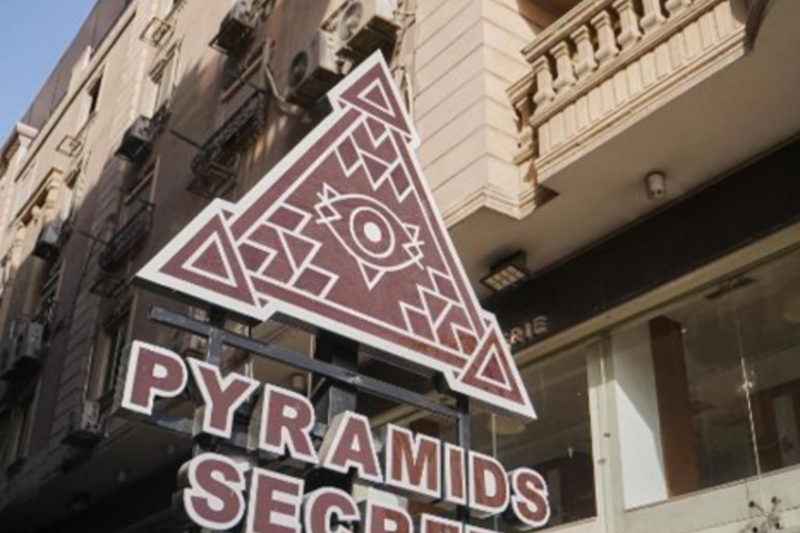 Pyramids Secret Hotel