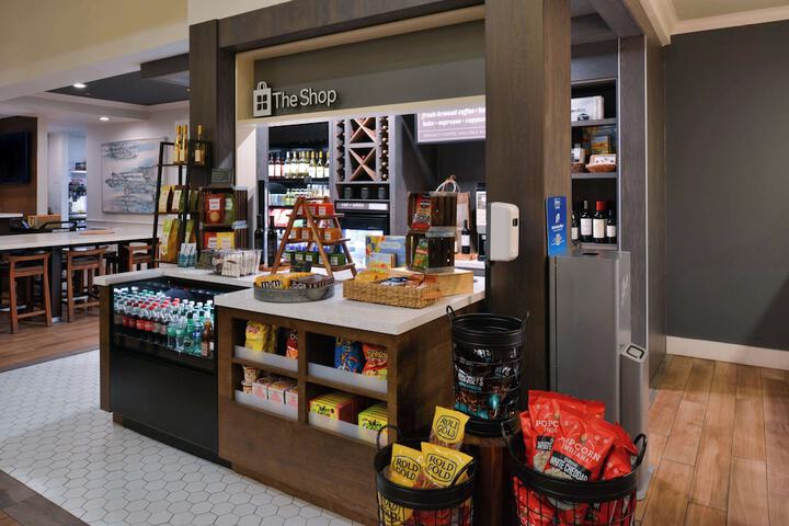Snack bar