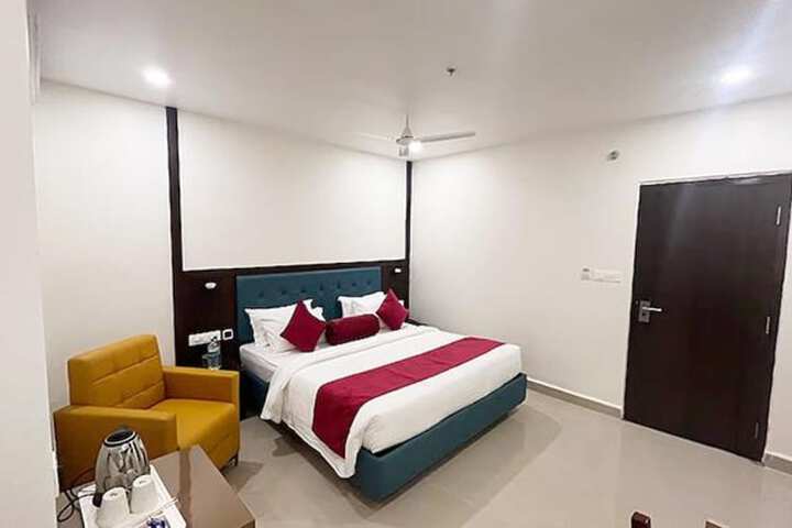 Room 14 of 21