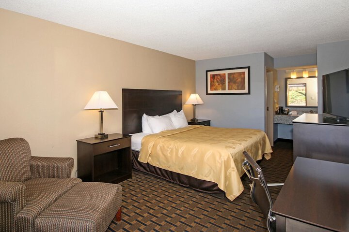 Room 10 of 45