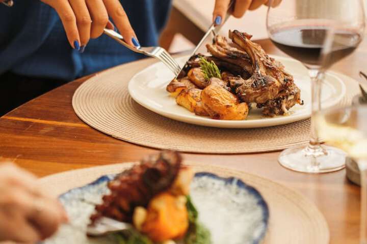 Dining 68 of 122
