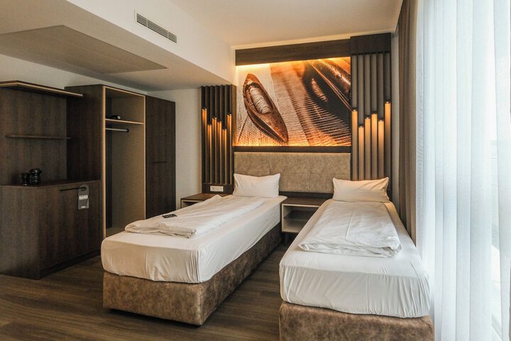 Room 40 of 88