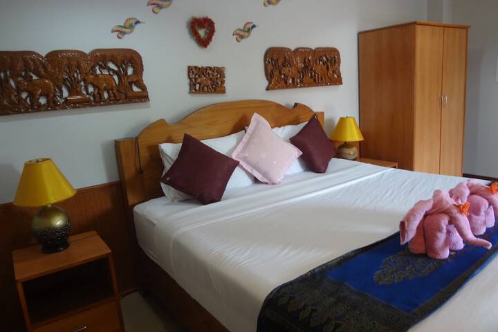 Room 20 of 49
