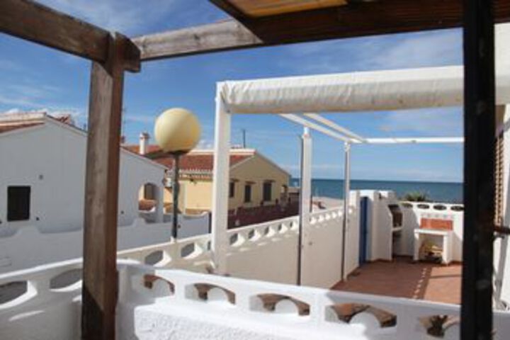 Terrace/Patio 2 of 17