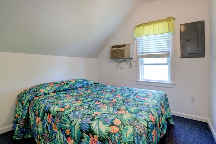 Room 19 of 87