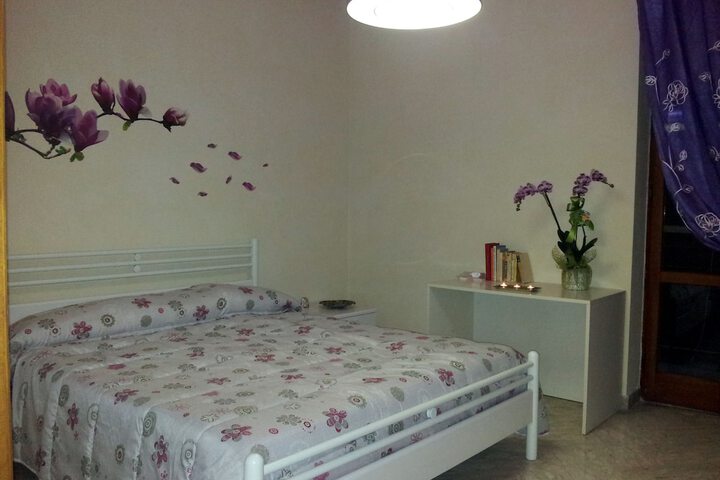 Room 3 of 41