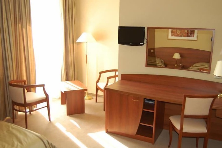 Room 29 of 61