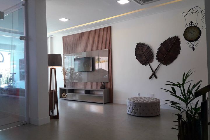 Hotel Interior 7 of 80