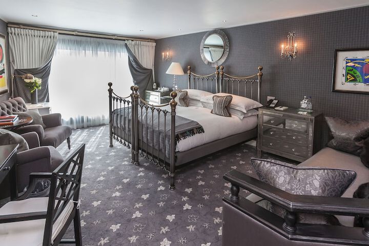Room 20 of 63