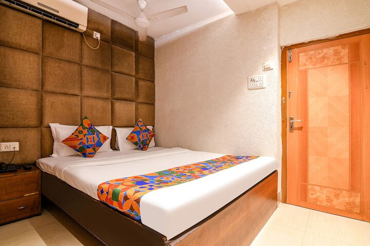 Room 14 of 38