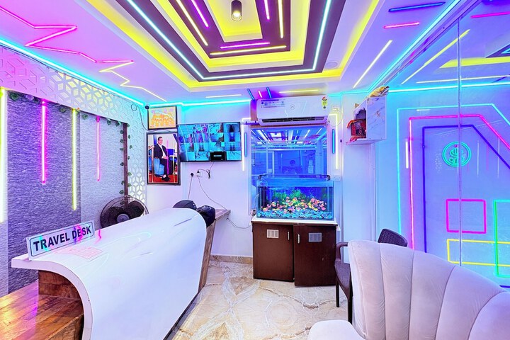 Hotel Interior 7 of 63