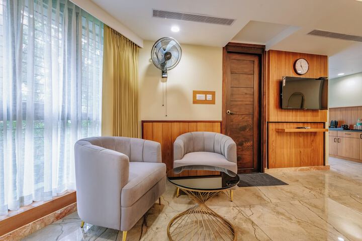 Room 26 of 107