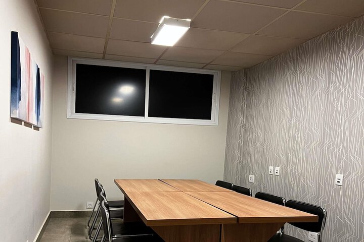 Business Center 65 of 72