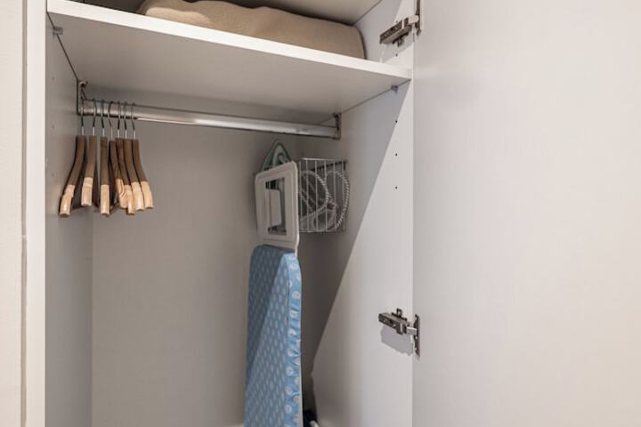 Room 16 of 52