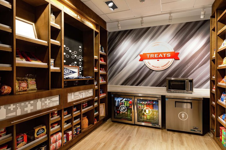 Snack bar