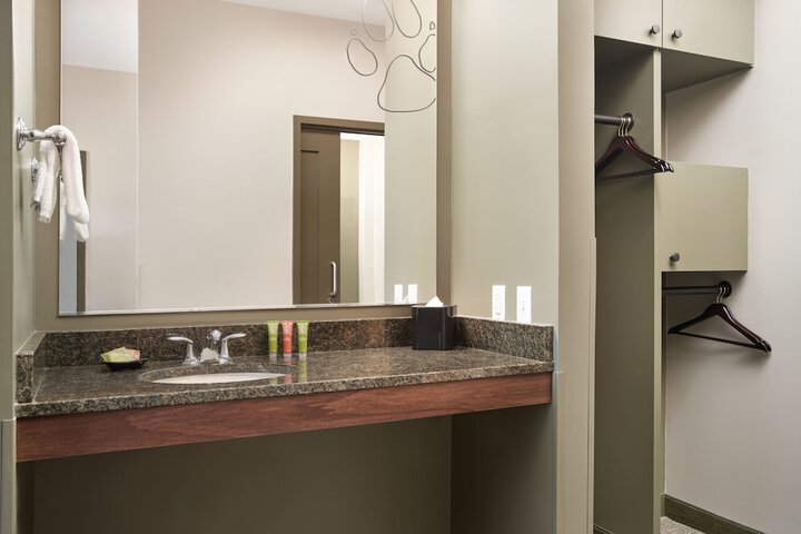 Bath Interior