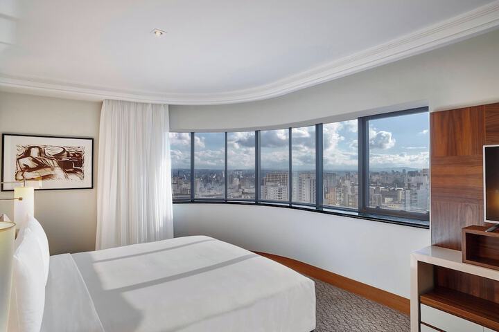 Room 41 of 184