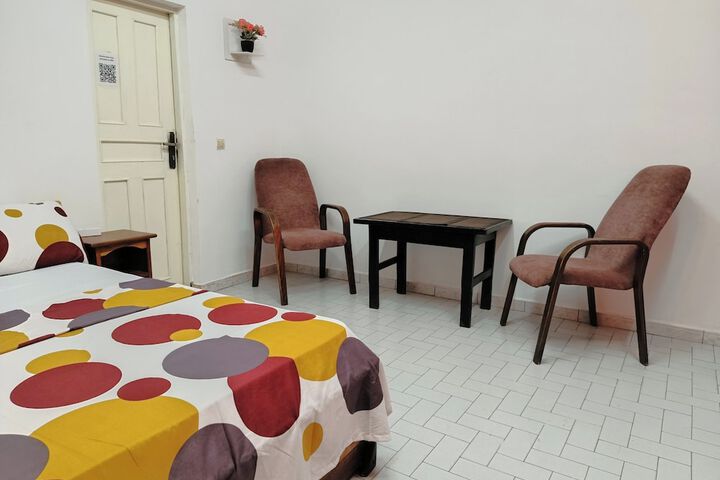 Room 15 of 36