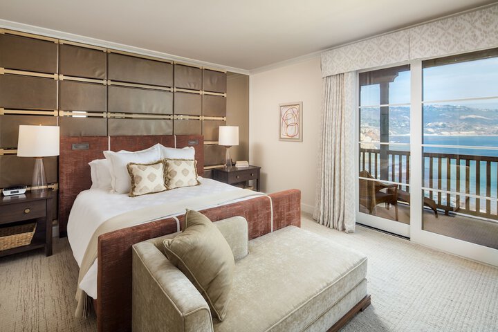 Room 35 of 146