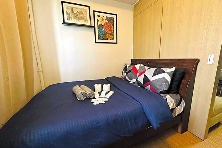 1bedroom With Balcony Taguig Near Bgc mc kinley