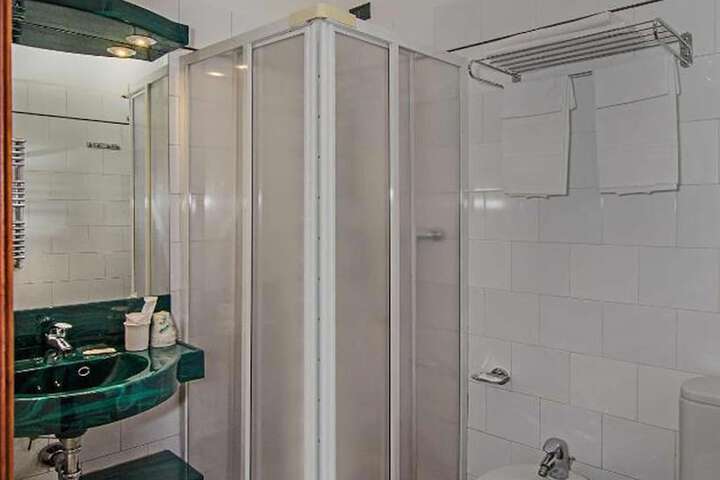 Room 55 of 85