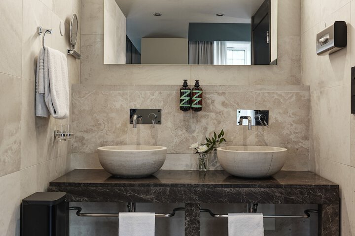 Clean Restrooms