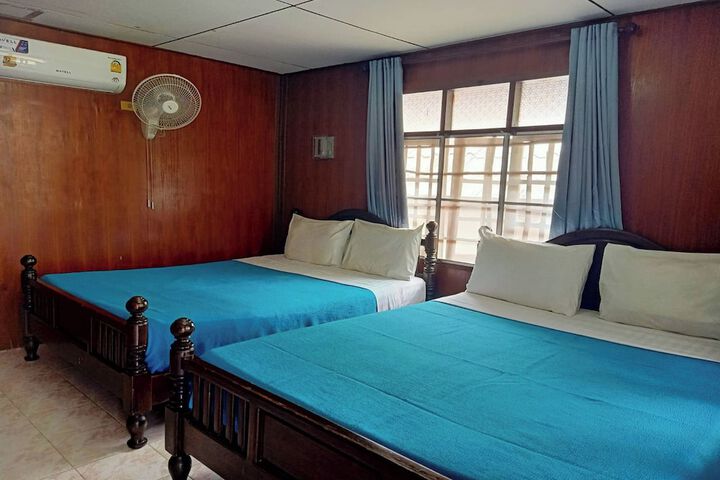 Room 19 of 59