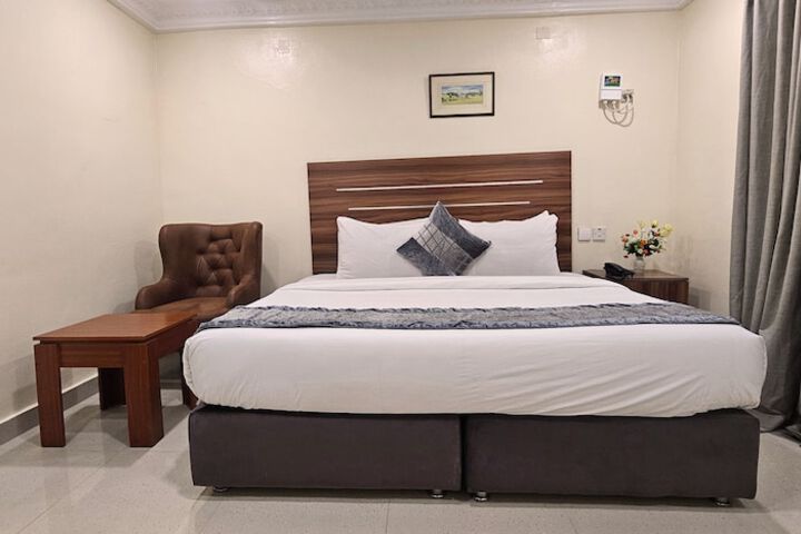 Room 42 of 81