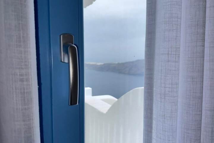 Room 15 of 50