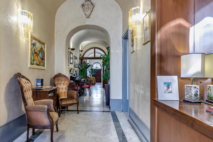 Guest Lobby