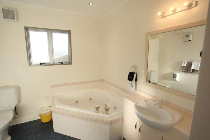 Bath Photo