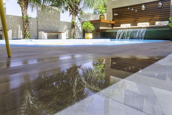 Pool 43 of 67