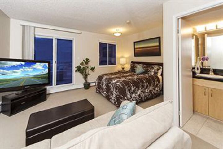 Room 7 of 20