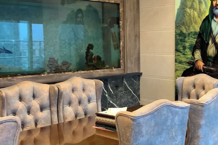 Room 6 of 23