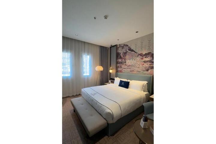 Golden New Smart Hotel