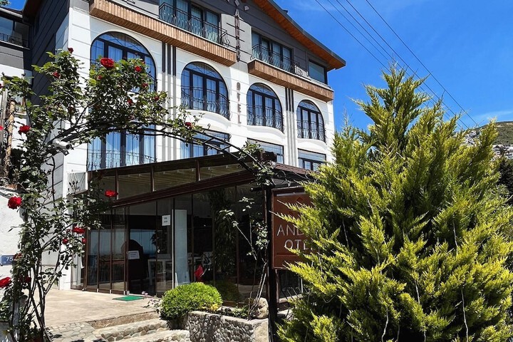 Andac Otel
