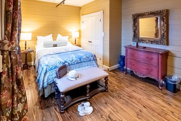 Room 41 of 64