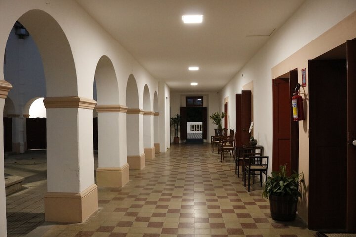 Room 76 of 157