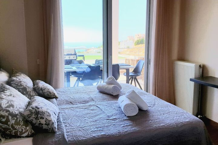 Room 3 of 27